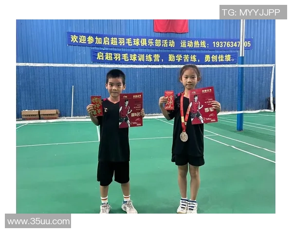 重庆羽毛球队在全国羽毛球意识排行榜中荣登第九名展现实力与潜力