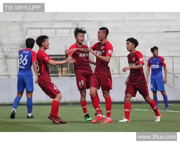 重庆足球队在全运会积分榜上以84分稳居第一名引发关注