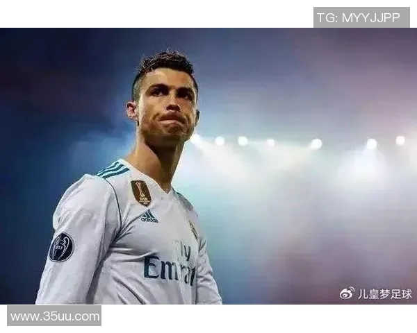 足球明星如何在岁月的流逝中保持巅峰状态与传奇魅力